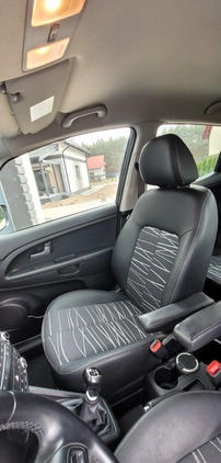 Kia Venga cena 31900 przebieg: 120000, rok produkcji 2018 z Rakoniewice małe 466